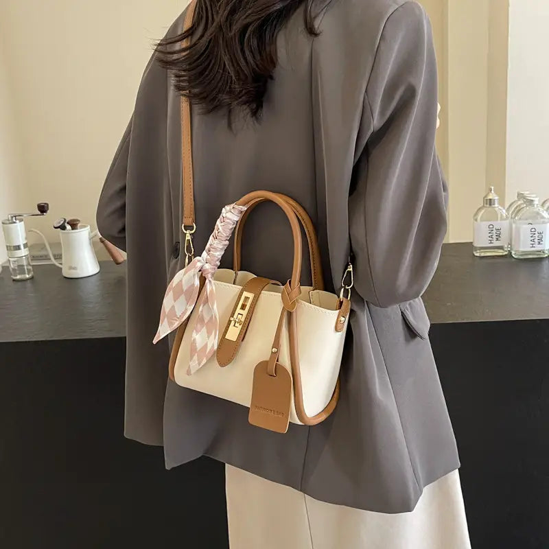 Women crossbady bag