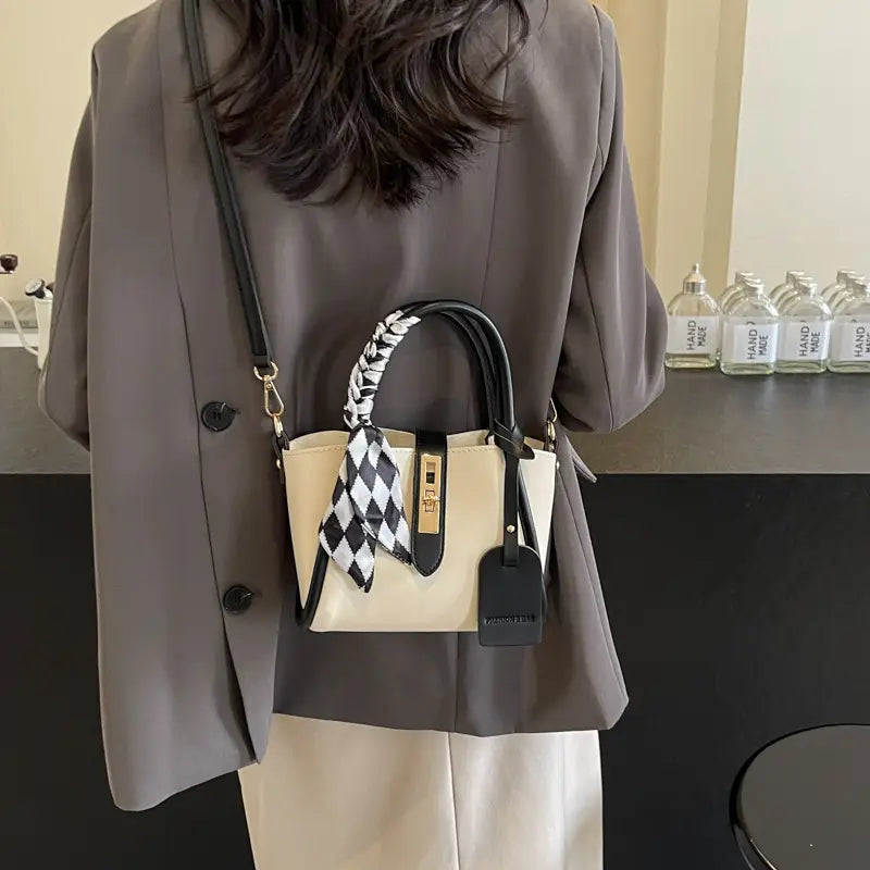 Women crossbady bag