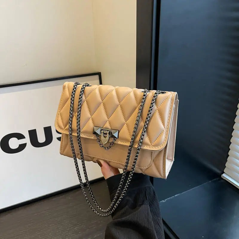 Rhombic chain crossbody bagfor women